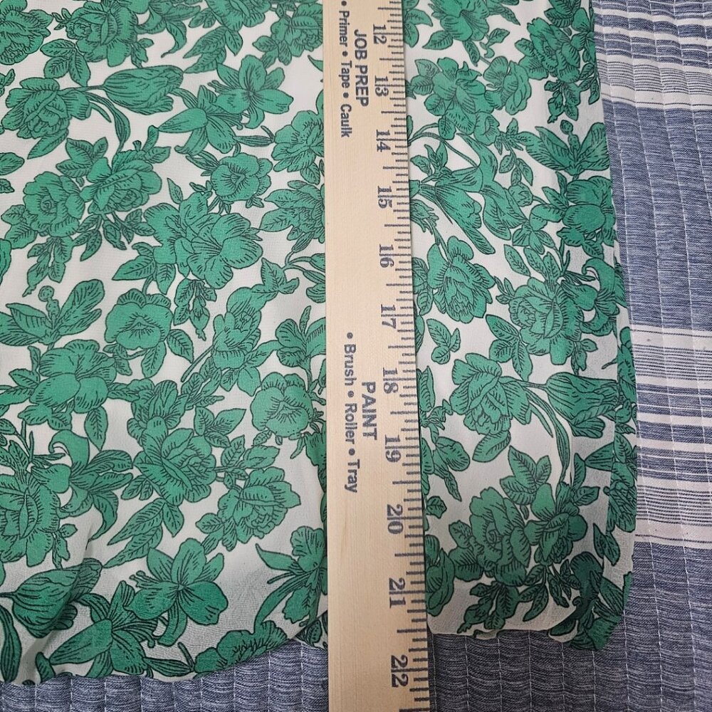 Calypso Green & White Floral Blouse with Trumpet Sleeves Women's - Size Medium - Picture 7 of 7
